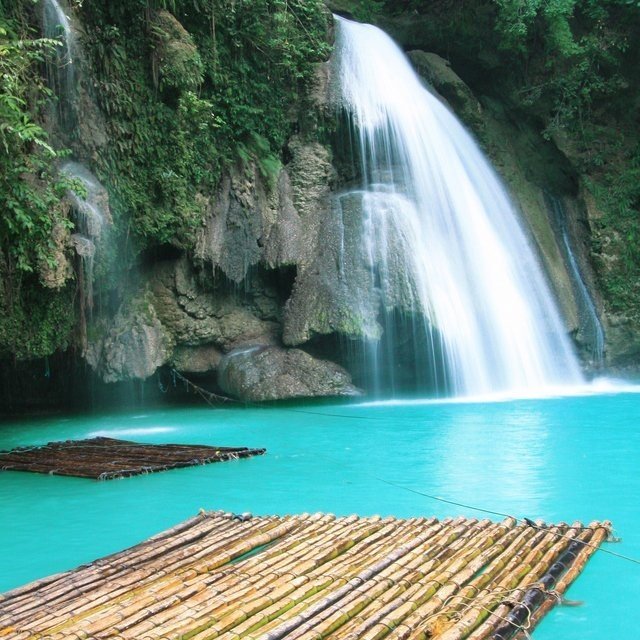 kawasan falls badian